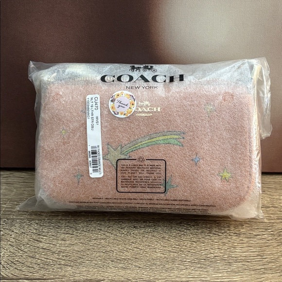 Coach X Observed By Us Nolita 19 NWT - Picture 7 of 7